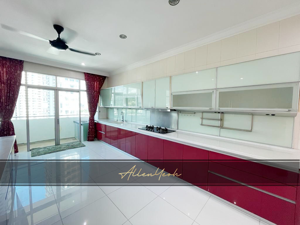 Gurney Palace 4300sqft 4 Bedroom For Sale - photo 3