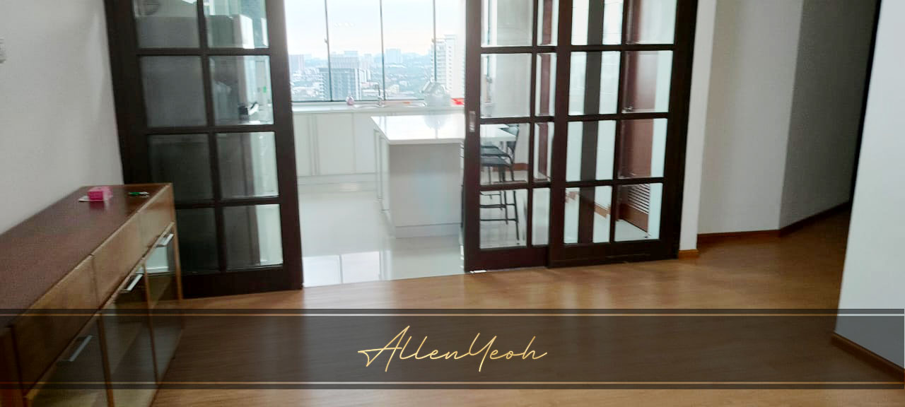 Silverton Condominium 4200sqft 5 Bedroom - photo 3