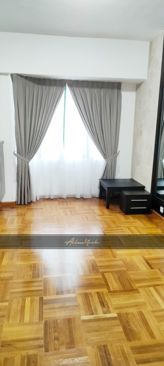 Silverton Condominium 4200sqft 5 Bedroom - photo 4