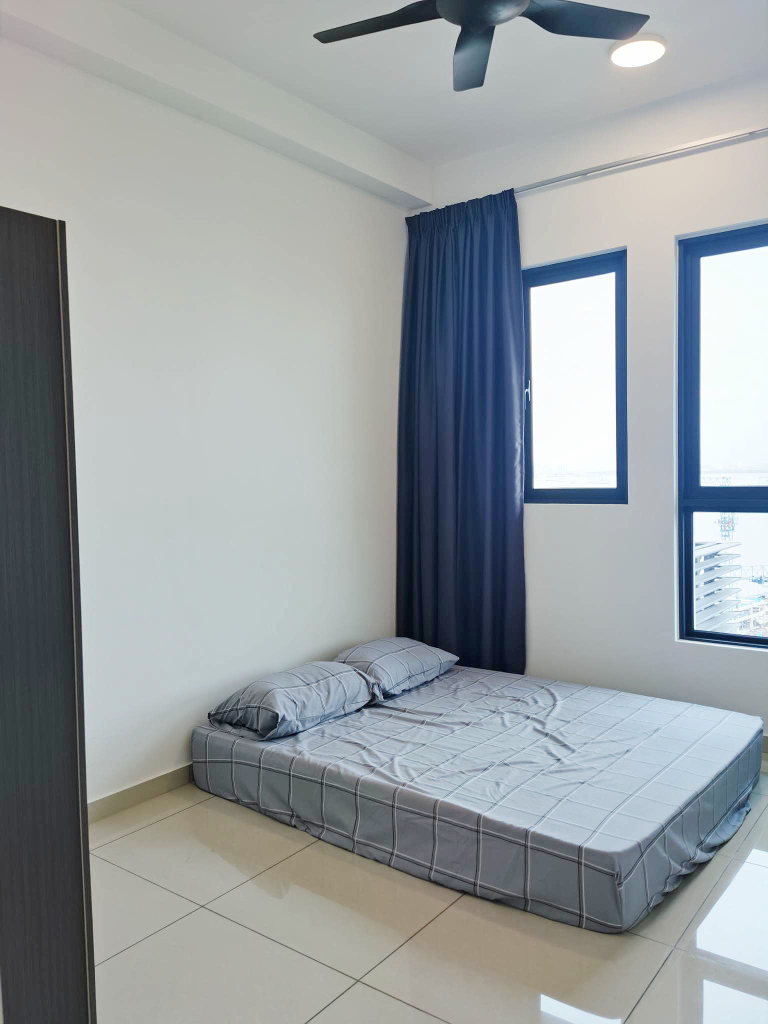 NWM Waterside Residence 1055sqft 2 Bedroom - photo 7
