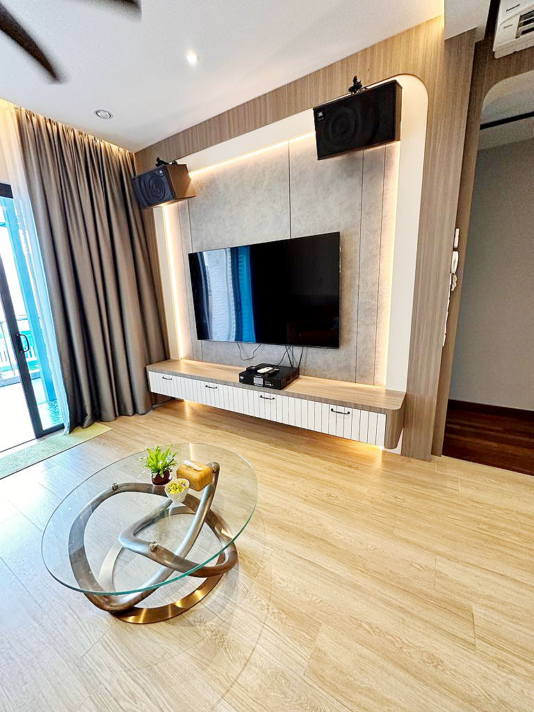 NWM Queens Residence Q1 1400sqft 3 Bedroom Seaview - photo 2