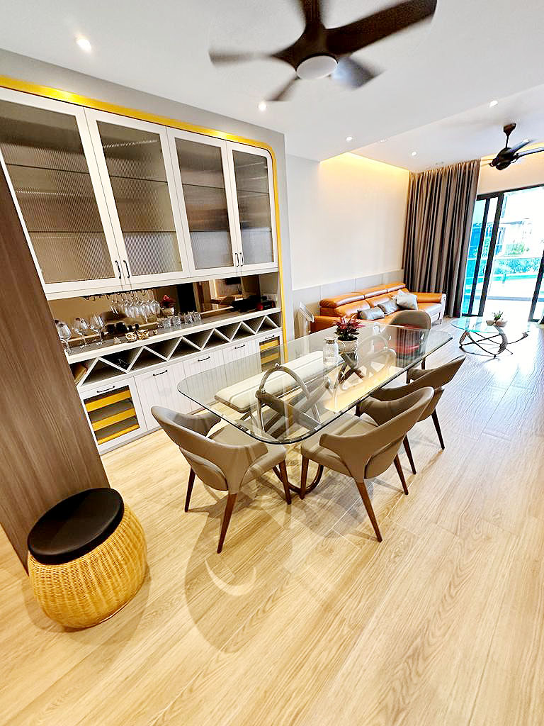 NWM Queens Residence Q1 1400sqft 3 Bedroom Seaview - photo 5