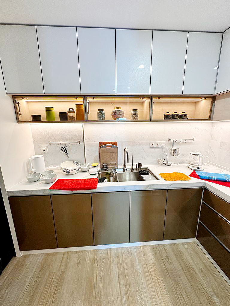 NWM Queens Residence Q1 1400sqft 3 Bedroom Seaview - photo 7