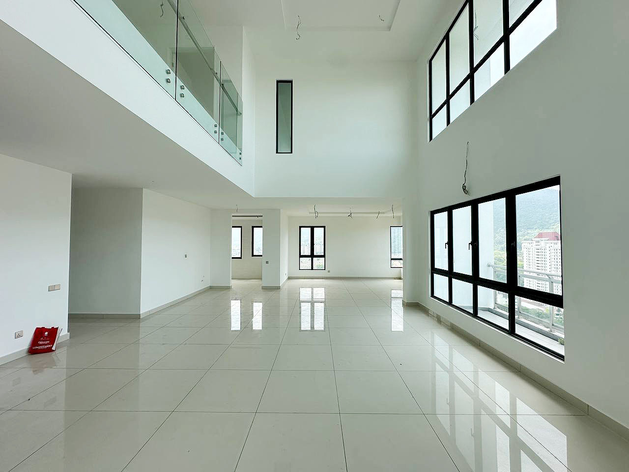 NWM Scots Pavillion 1400sqft 3 Bedroom Bare Unit - photo 3