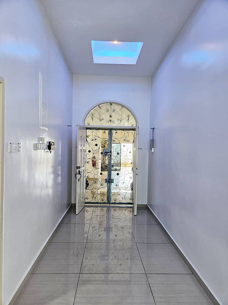 NWM Victoria Heights 3125sqft 5 Bedroom - photo 12