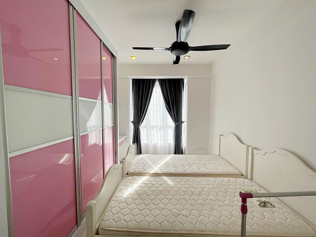 NWM Tropicana 218 Macalister 1001sqft 3Bedroom - photo 6