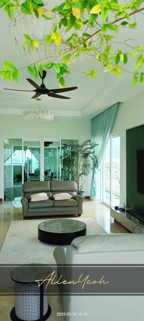 11 Gurney 4200sqft 4 Bedroom Seaview