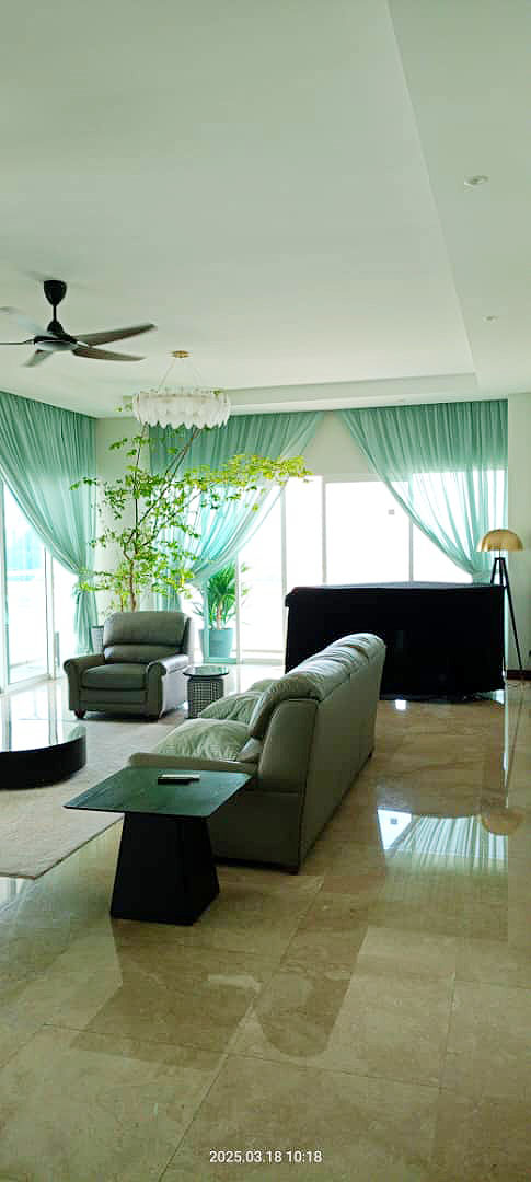 NWM 11 Gurney 4200sqft 4 Bedroom Seaview