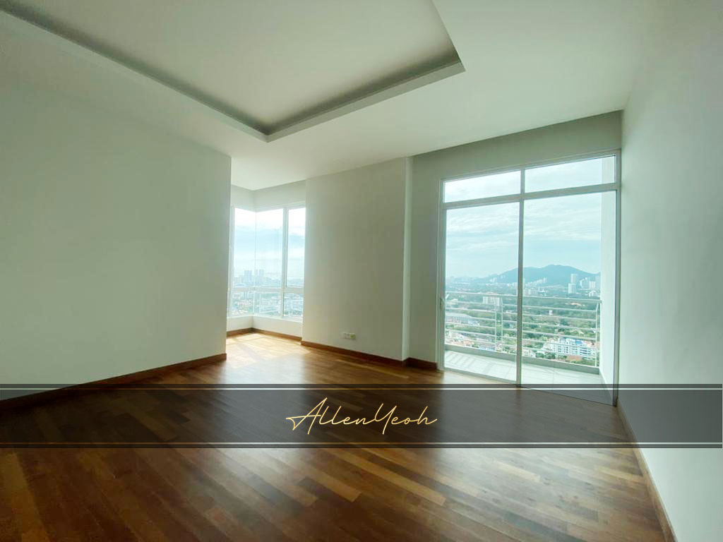 The Cantonment Condo, Penthouse 5500sqft - photo 4