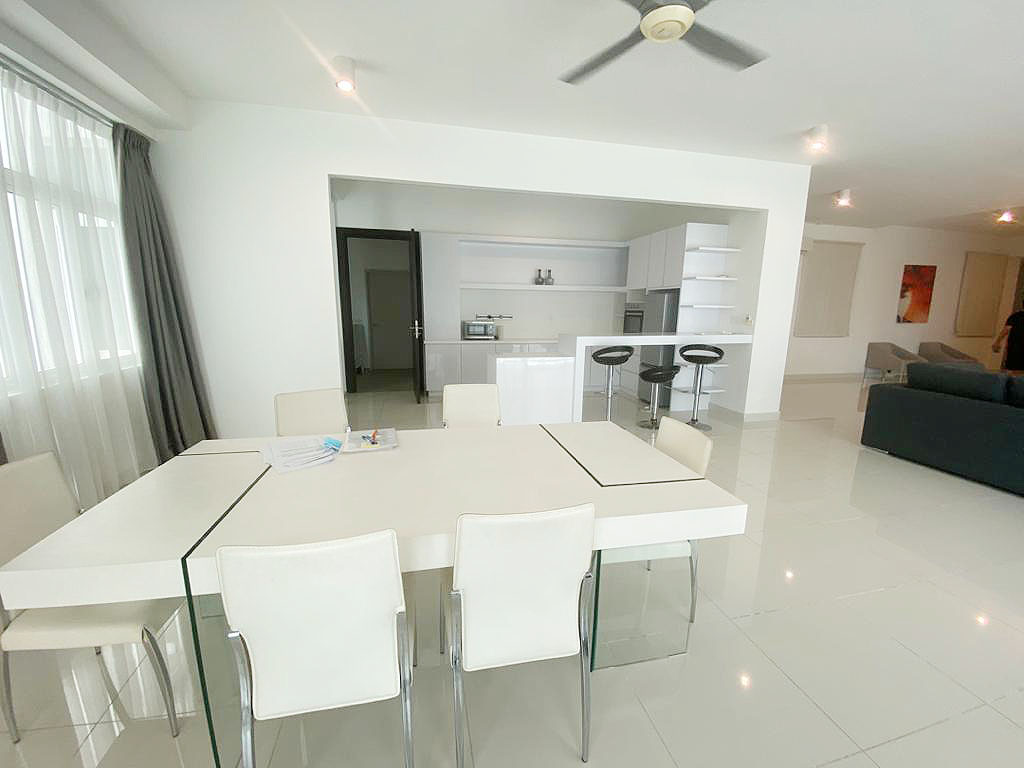 NWM Gurney Paragon 3200sqft 3Bedroom Furnished - photo 3