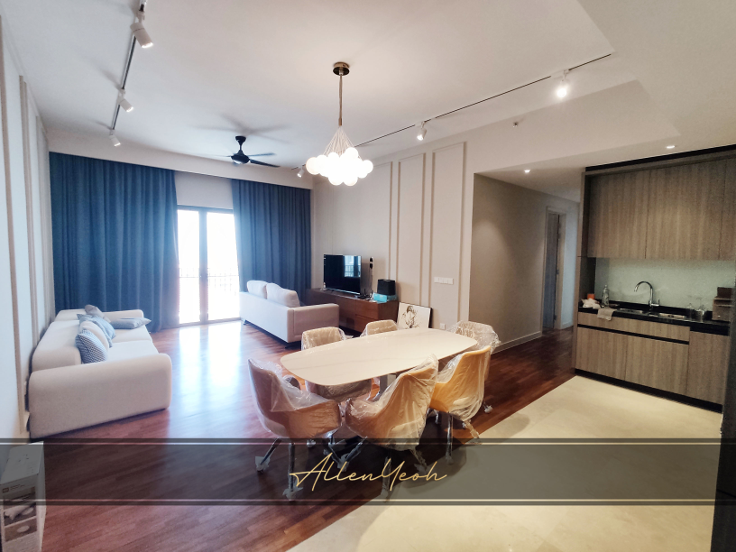 Straits Residence 1300sqft 2Bedroom Furnished