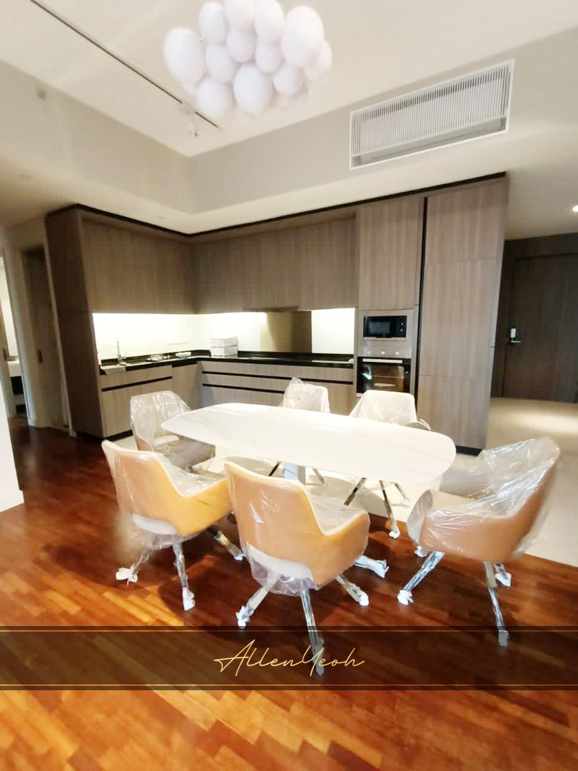 Straits Residence 1300sqft 2Bedroom Furnished - photo 2