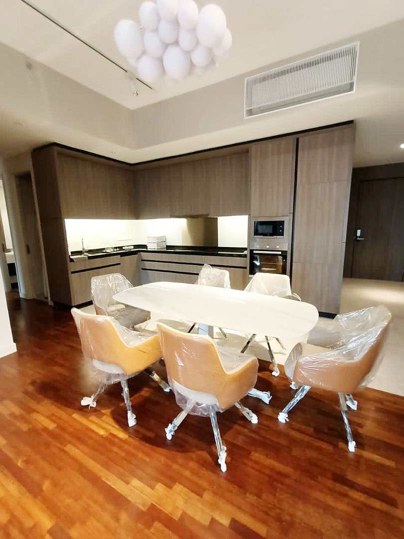 NWM Straits Residence 1300sqft 2Bedroom Furnished - photo 2