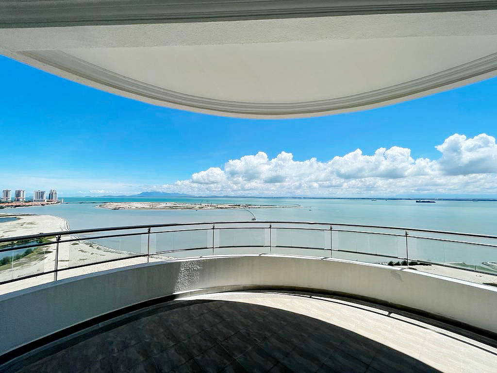NWM Gurney Palace 4300sqft 4 Bedroom Furnished - photo 2