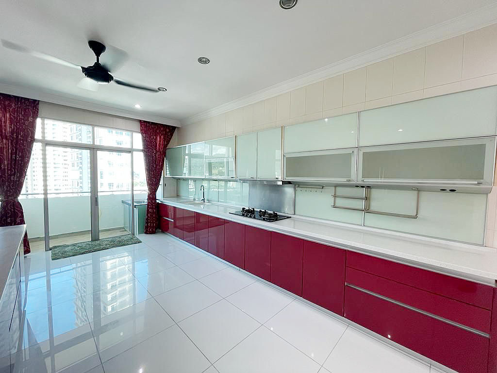 NWM Gurney Palace 4300sqft 4 Bedroom Furnished - photo 4