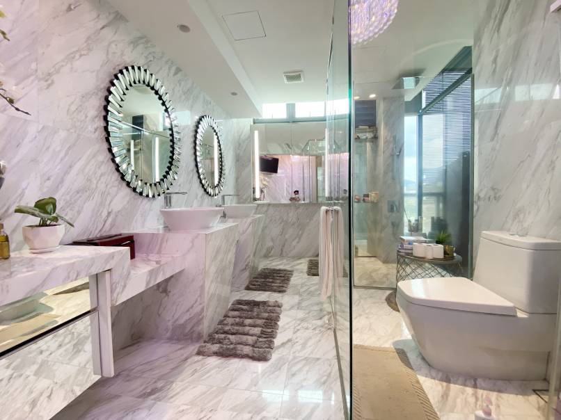 The Light Collection 2 2700sqft 4 Bedroom - photo 4