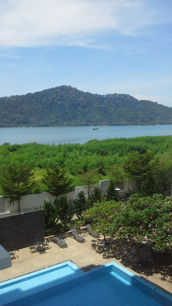 Baystar 1745sqft 4 Bedroom Furnished Unit - photo 4