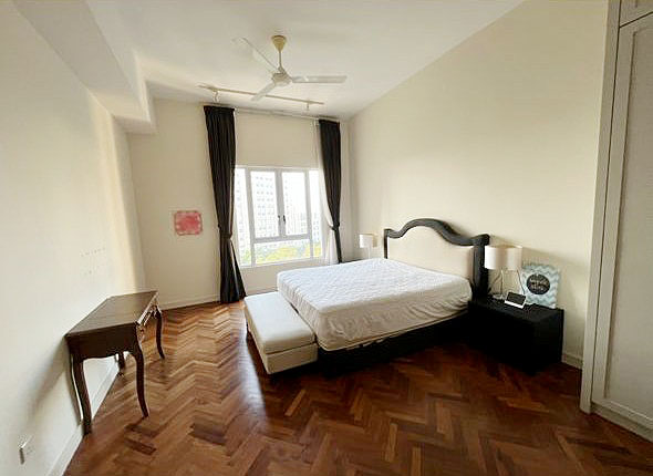 Andaman Quayside 914sqft Newly Reno Unit - photo 4