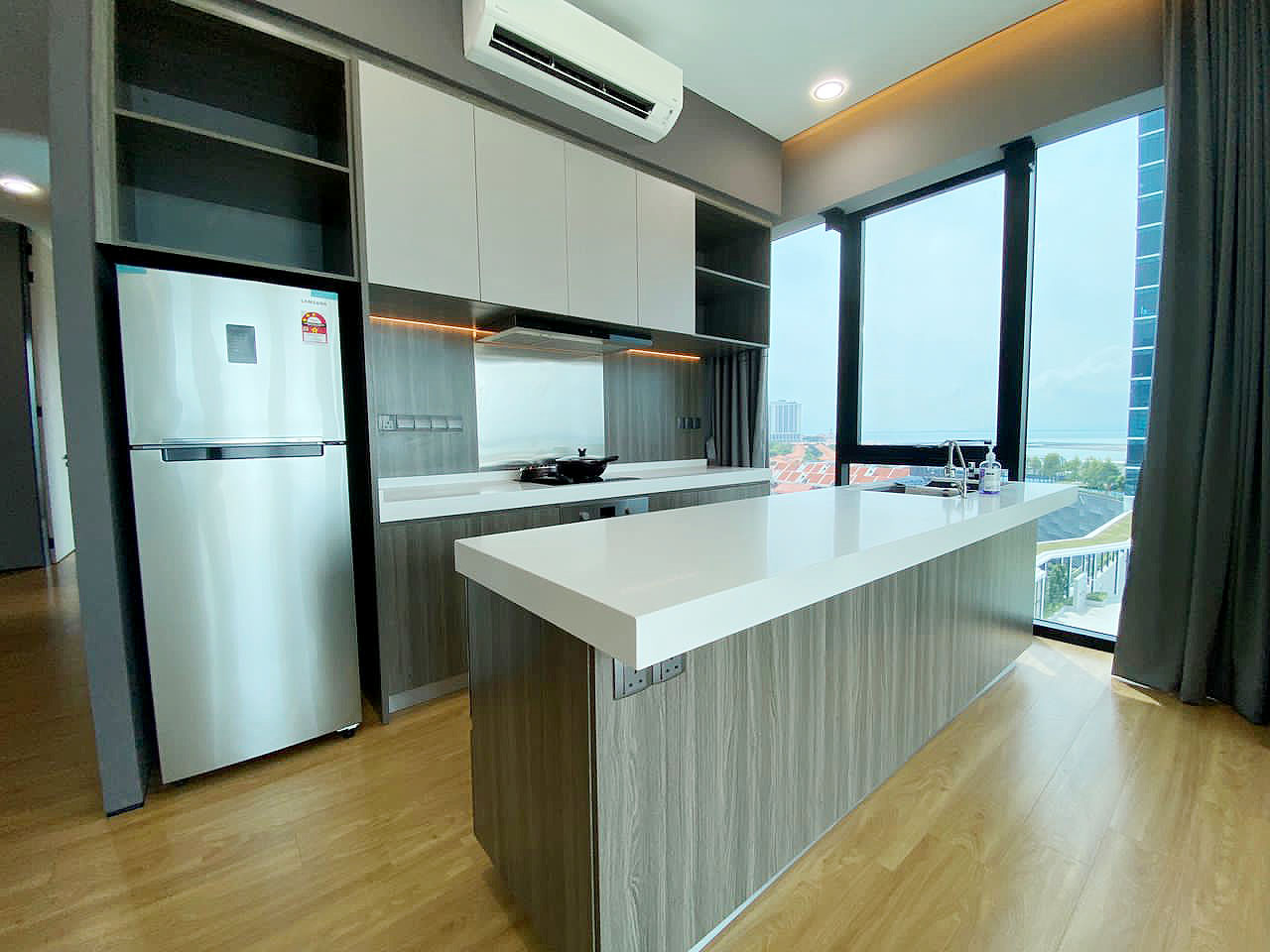 City of Dream 1335sqft 3 Bedroom Furnished - photo 2