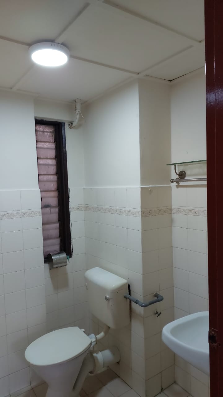 Abadi Indah Apartment - photo 2