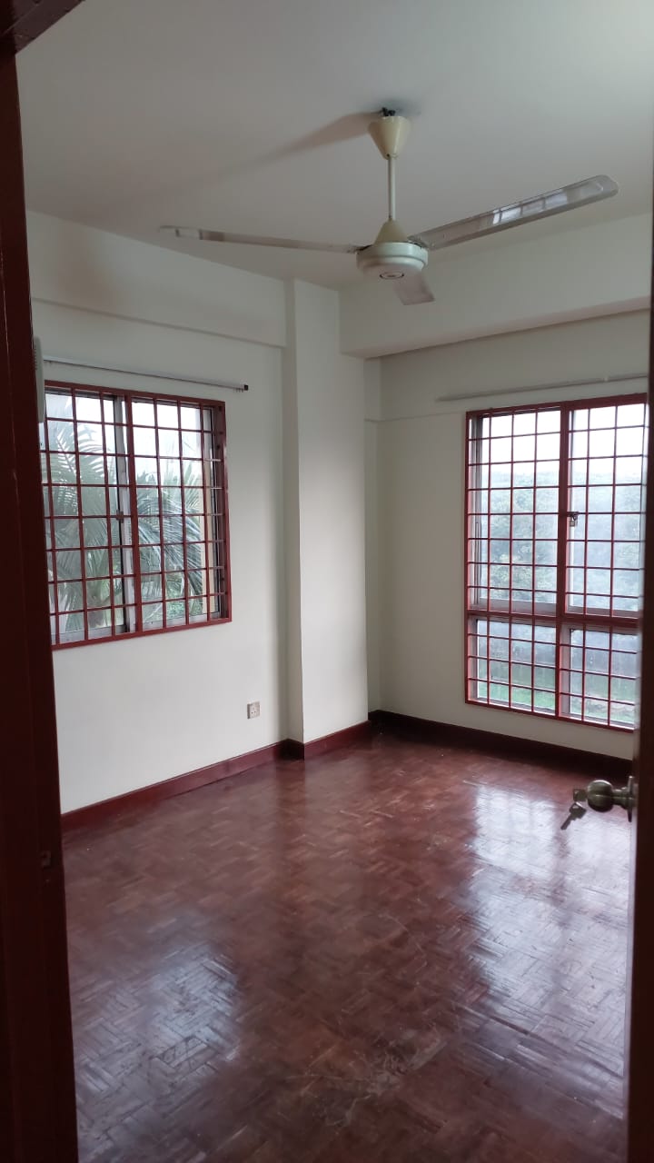 Abadi Indah Apartment - photo 3