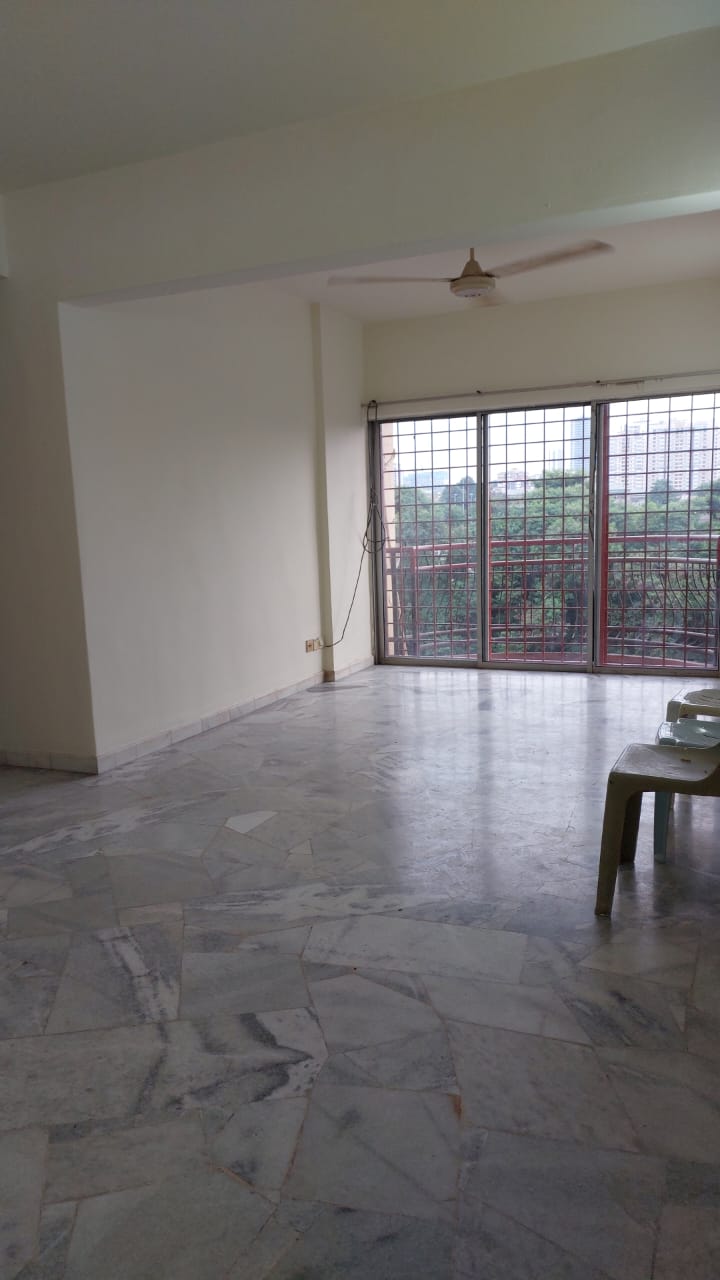 Abadi Indah Apartment - photo 4
