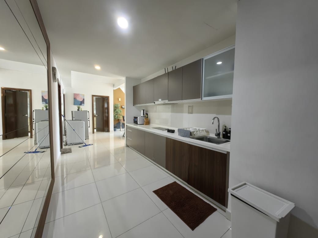 Regalia residence - photo 2
