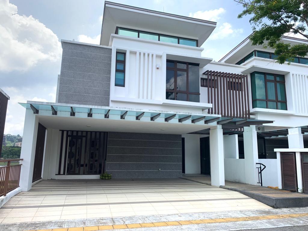 3 Storey Semi D Vill ...