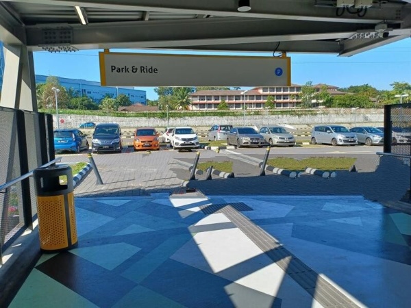 Commercial Land Next To Main Road - photo 3