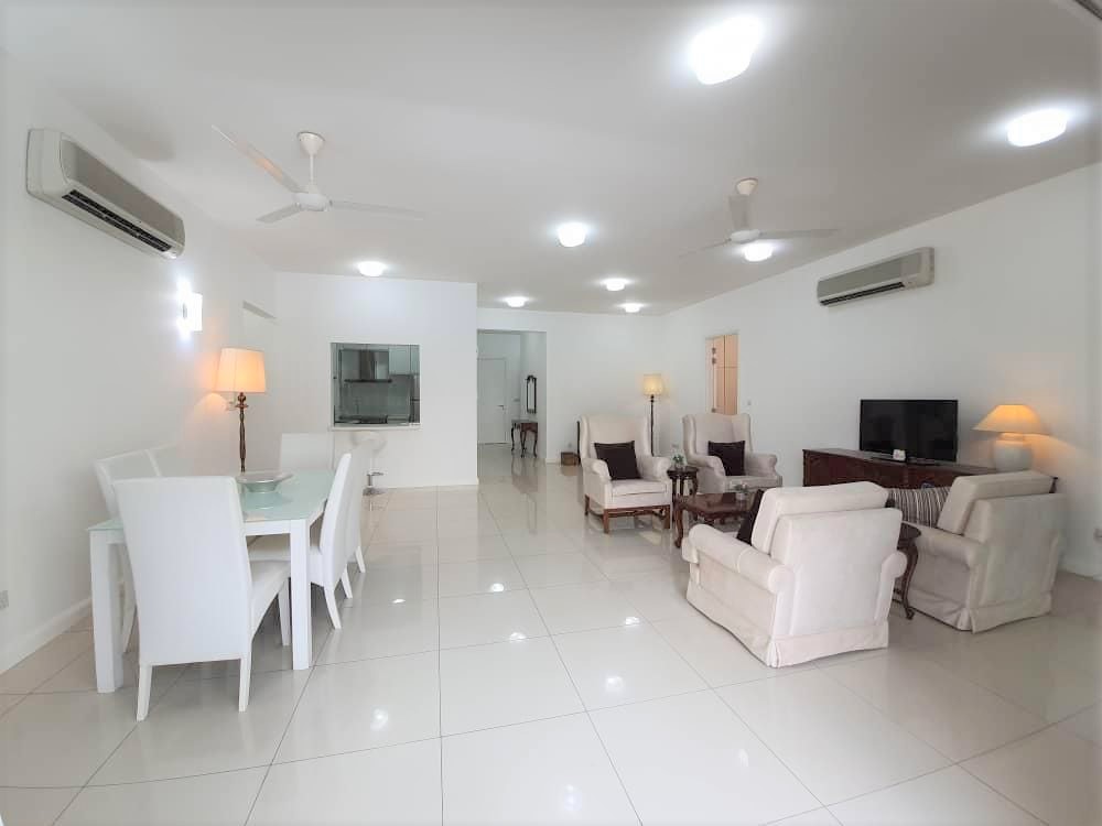 Surian Residences Mutiara Damansara Pool View Huge - photo 3