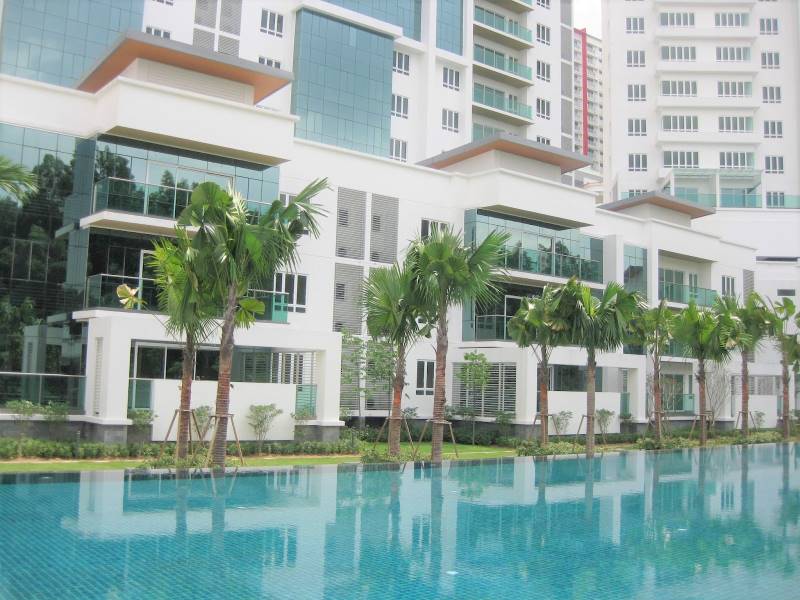 Surian Residences Mutiara Damansara Pool View Huge
