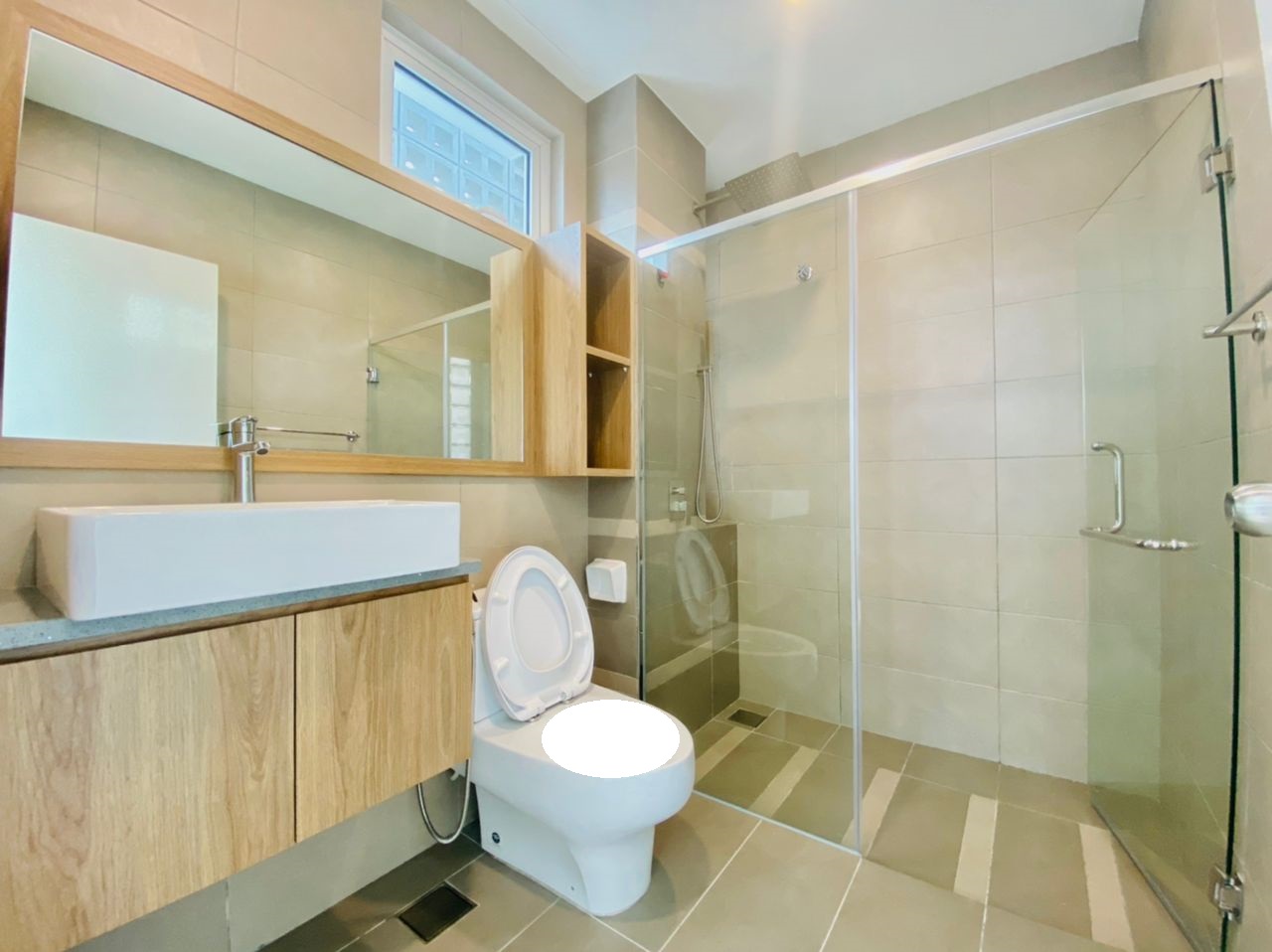 Bandar Rimbayu, Extended, Renovated, End Lot Unit - photo 6