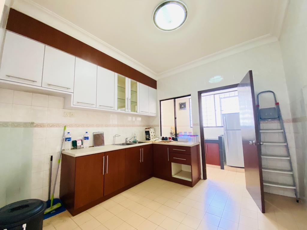 Sri Bayu Apartment, Corner, Renovated, Freehold - photo 3