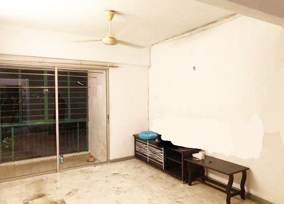 Sri Damansara Court, Freehold, 2rooms, facing pool - photo 2