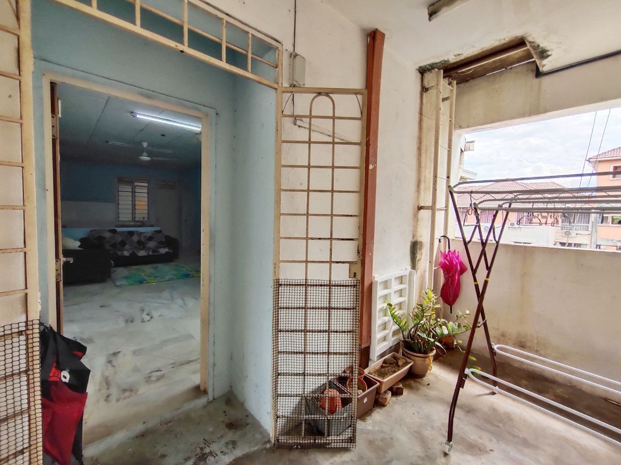 Pangsapuri Suria Kinrara Puchong, Strata, No Lift - photo 2
