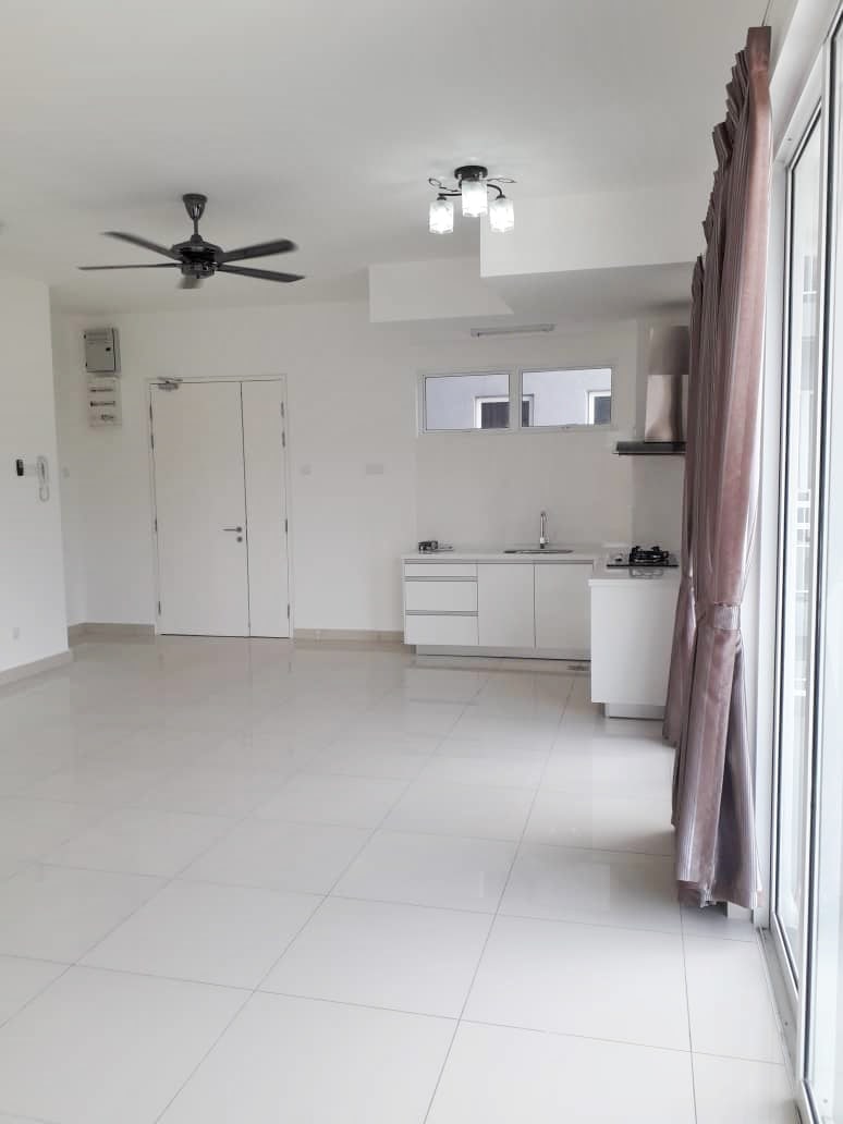 Duet Residence Kinrara Puchong, Freehold, Partlyfu - photo 4