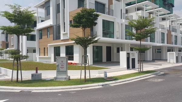 Lake Point Residence Cyberjaya, New, 3storey