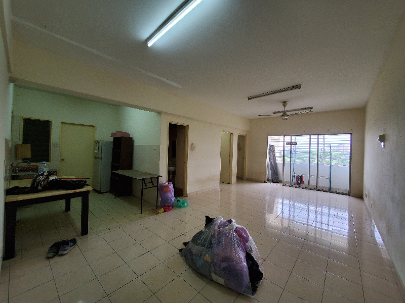 Pangsapuri Persanda 3, Seksyen 13, Shah Alam - photo 2