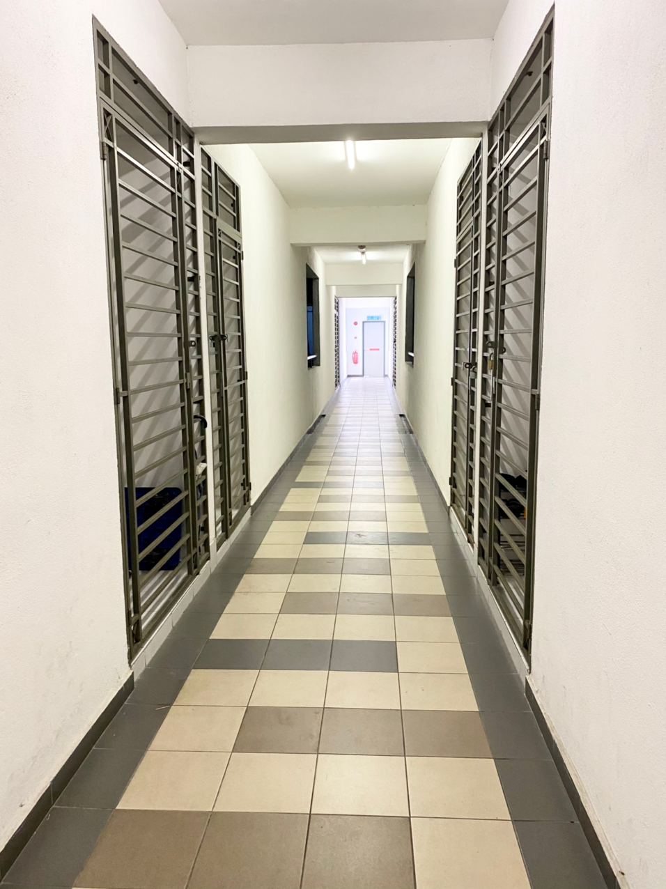 Pangsapuri Damai, Seksyen 25 Shah Alam - photo 8