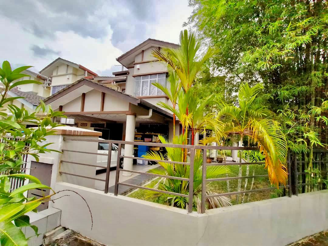 2 Storey Corner Lot Bandar Seri Putra