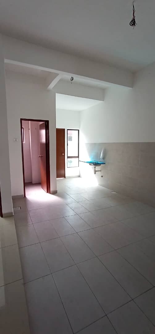 2 Storey Irama Bayu Jalan Kebun Seksyen 30 - photo 3