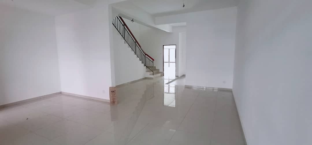2 Storey Irama Bayu Jalan Kebun Seksyen 30 - photo 4