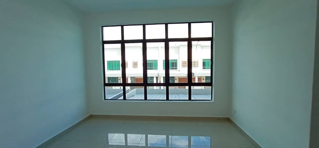 2 Storey Irama Bayu Jalan Kebun Seksyen 30 - photo 12