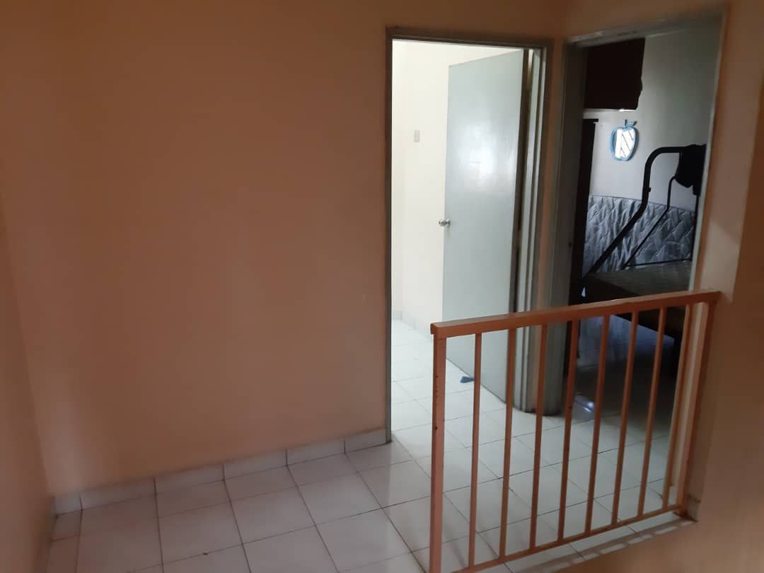TAMAN CHERAS JAYA 2 half STOREY HOUSE - photo 8