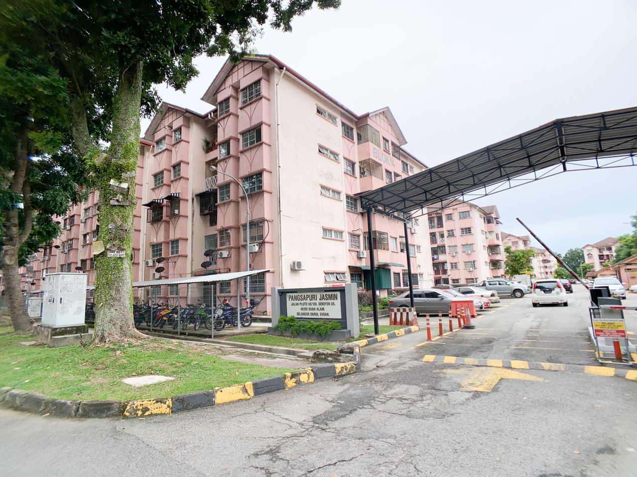 APARTMENT JASMIN SEKSYEN U5 1ST FLOOR Shah Alam