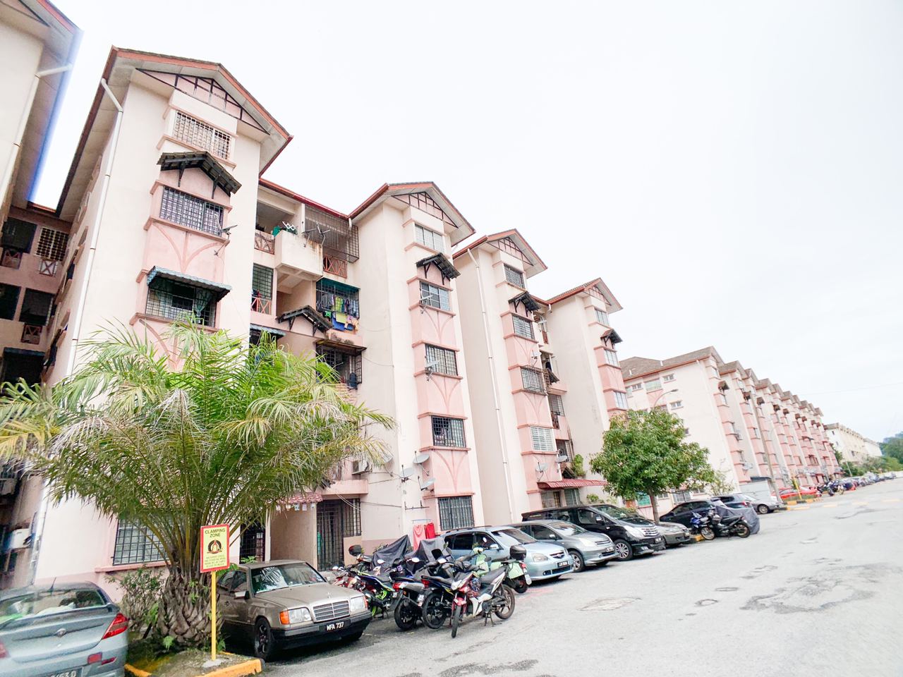 APARTMENT JASMIN SEKSYEN U5 1ST FLOOR Shah Alam - photo 2