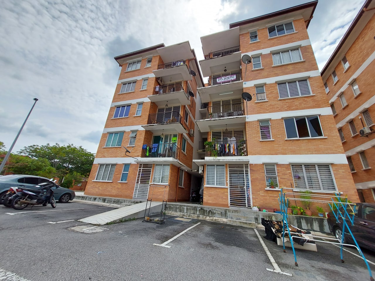 Pangsapuri Alam Budiman Seksyen U10 Shah Alam