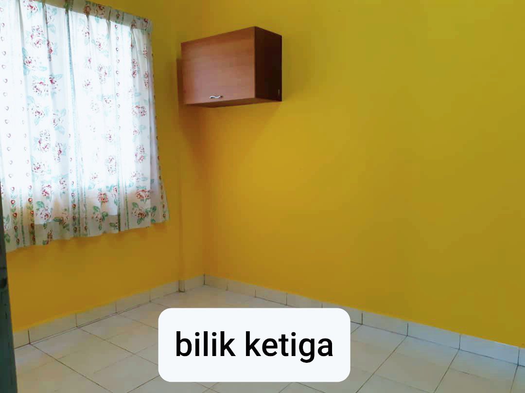 APARTMENT SEROJA IN BUKIT JELUTONG, SHAH ALAM - photo 9