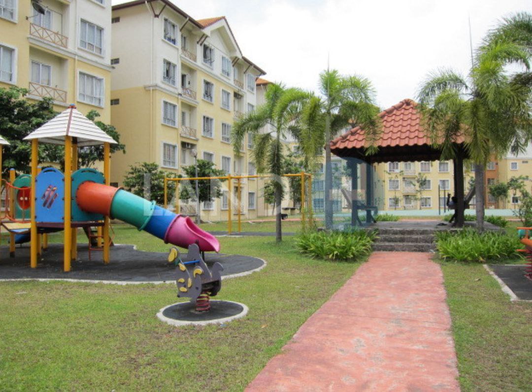 APARTMENT SEROJA IN BUKIT JELUTONG, SHAH ALAM - photo 12