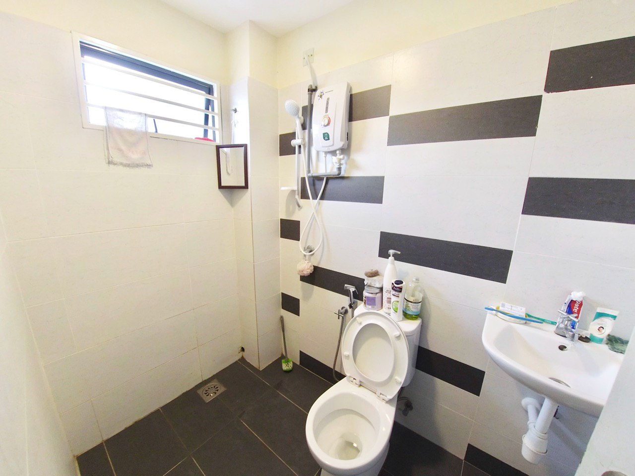 2 STOREY INTERMEDIATE TAMAN SRI GARING, RAWANG - photo 7